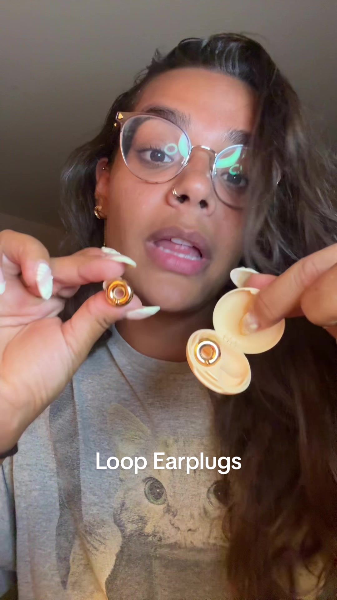 I don’t go ANYWHERE without a pair of loops in my bag…